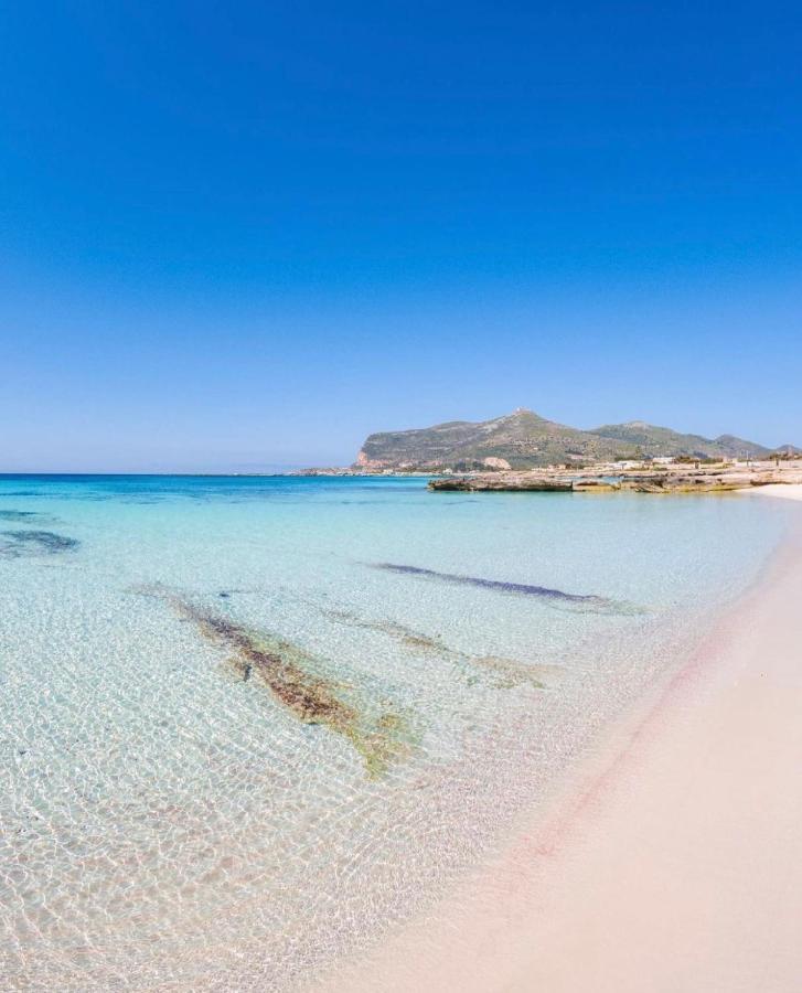 Stabilimento Lido Burrone Panzió Favignana Kültér fotó