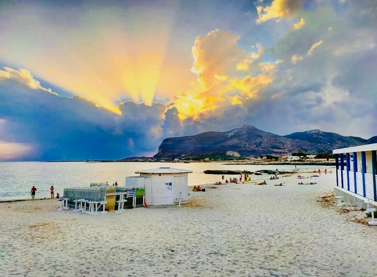 Stabilimento Lido Burrone Panzió Favignana Kültér fotó