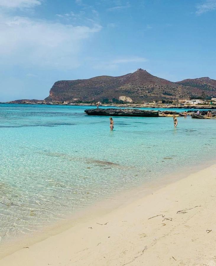 Stabilimento Lido Burrone Panzió Favignana Kültér fotó