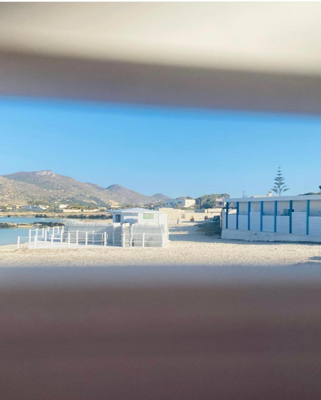 Stabilimento Lido Burrone Panzió Favignana Kültér fotó